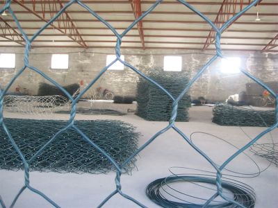 乌当区PVC包塑石笼网