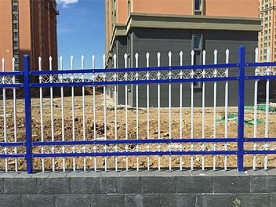 广丰区四横梁锌钢护栏